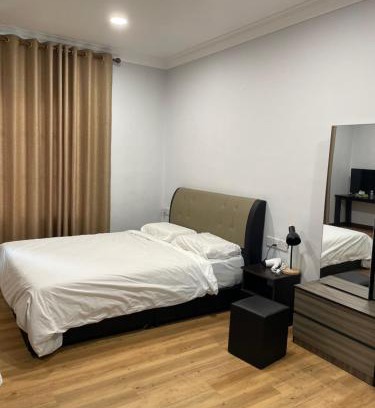 Temerloh House | Lakeview Resort