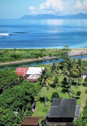 Hu'u Villa | Lakey Peak Gorilla Villa- 2 Story Ocean View Surf Lodge