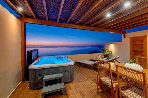 Azolimnos House | Lalari Beach Suites