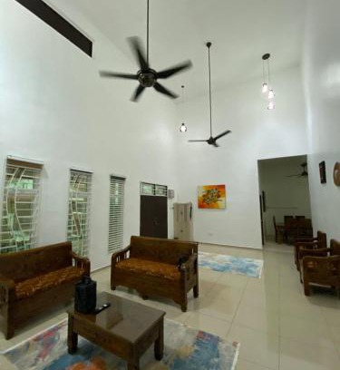 Gua House | Laman Moon Homestay, Melaka