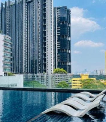 Ampang Apartment | LaMiaCasa 2BR 4PAX Reizz Residences with Balcony and Town Views