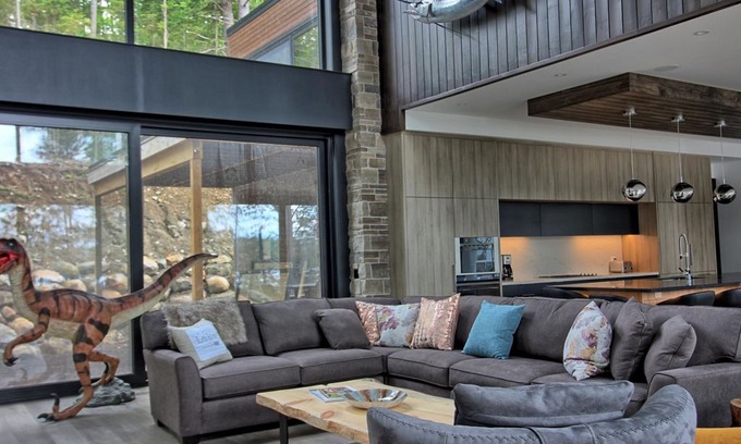 Baysville Cabin | Land Before Time - Lake of Bays