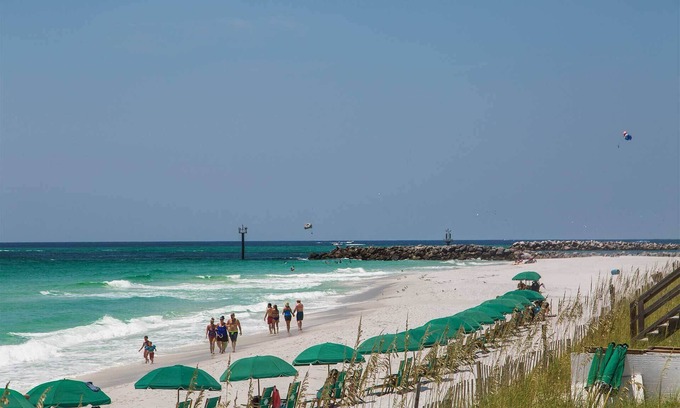 Holiday Isle House | Land Zen - Gulf Front, Community Pool, Free Bikes + Beach Service, Tennis Court!