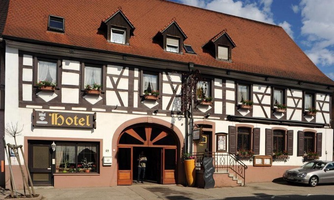 Boetzingen Hotel | Landgasthof Sonne