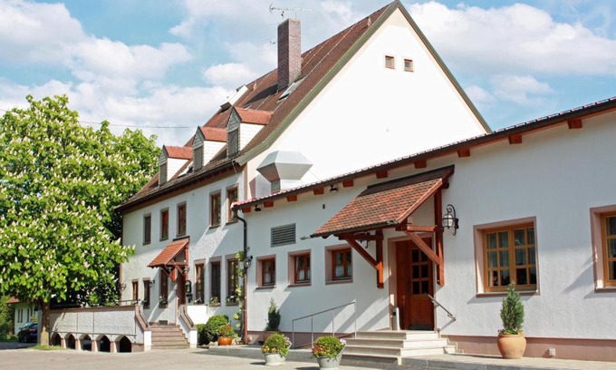 Weichering House | Landgasthof Vogelsang OHG