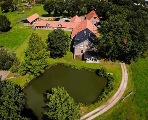 Hostemost Hotel | Landgut Rastede Hostemost