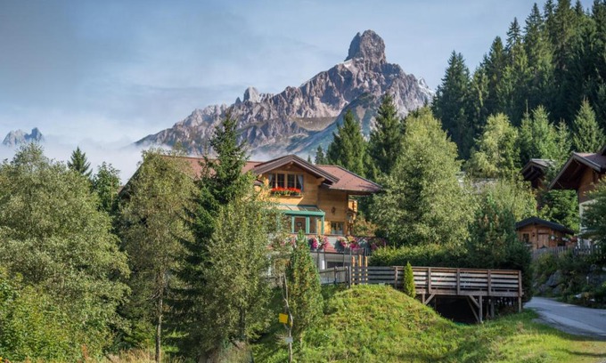 Filzmoos Hotel | Landhaus Bergzeit