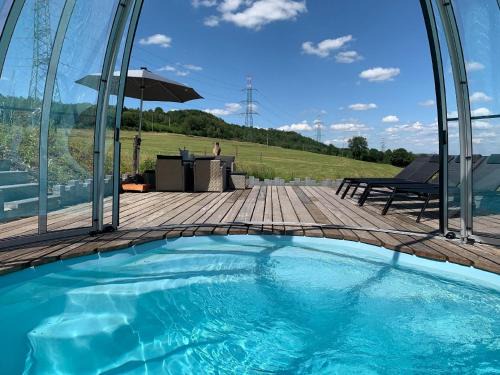 Trois-Ponts House | Landhaus mit Hallenbad