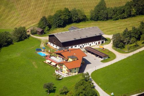 Flachau Apartment | Landhotel Hinteraigengut