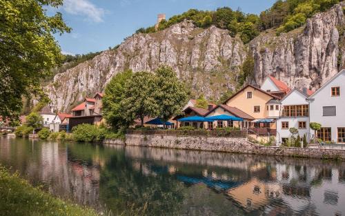 Essing Hotel | Landhotel - Hotel & Brauereigasthof Schneider