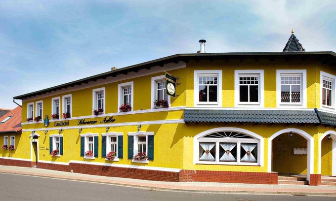 Osterweddingen Hotel | Landhotel Schwarzer Adler