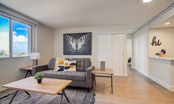 St. Petersburg Apartment | Landing | Amazing 2BD, Yoga Studio, Courtyard