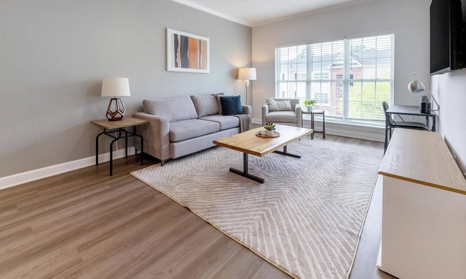 Wilmington Apartment | Landing at Bellingham Park - 2 Bedrooms in Hano.