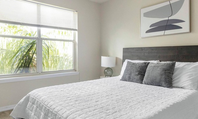 Trailer Estates Apartment | Landing at Champions Walk - 2 Bedrooms in South.