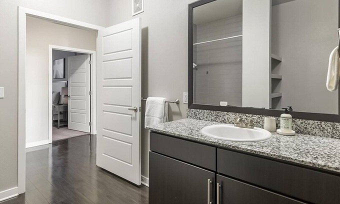 Austin Apartment | Landing at Cortland Bluff Springs - 2 Bedrooms in Bluff Springs