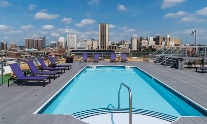Shockoe Bottom Apartment | Landing at Dill Building - 1 Bedroom in Central Richmond