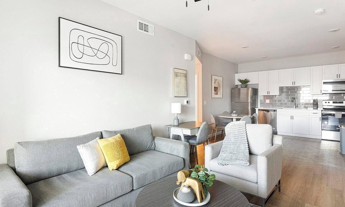 Townsite Apartment | Landing at Summit on Boulder - 2 Bedrooms in Va.