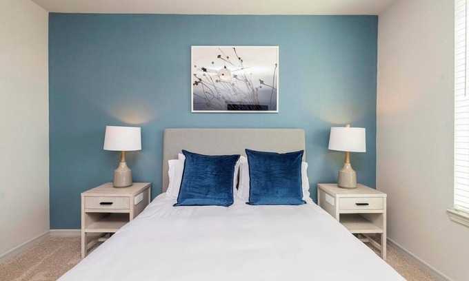 Home Park Apartment | Landing at The Brady - Studio in Home Park