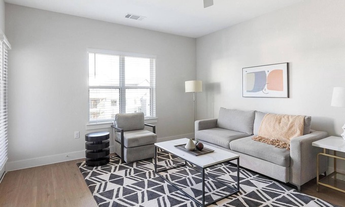 Seguin Apartment | Landing at The Virginia - 1 Bedroom in Seguin