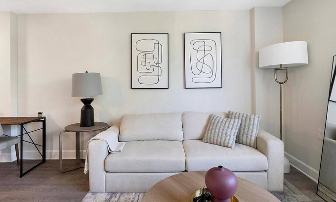 St. Petersburg Apartment | Landing at The Wayland - 1 Bedroom in Downtown .