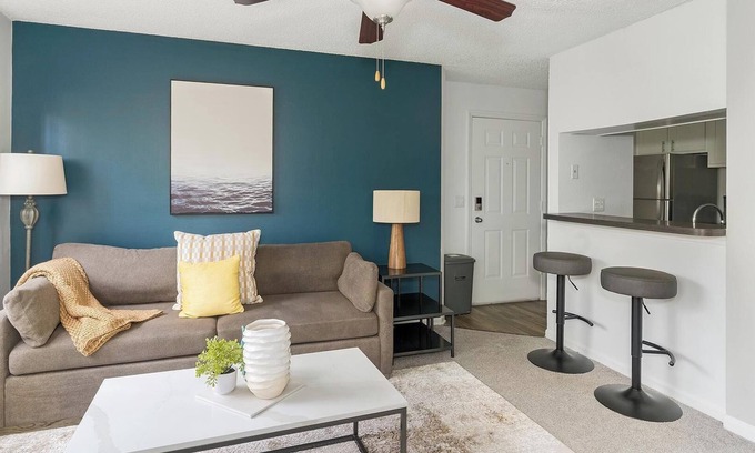 Sunbeam Apartment | Landing at Timberwalk at Mandarin - 1 Bedroom i.