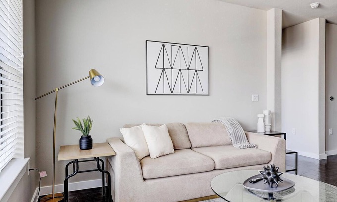 Forest Crest Apartment | Landing | Beautiful 2BD, Rooftop Lounge, Gym