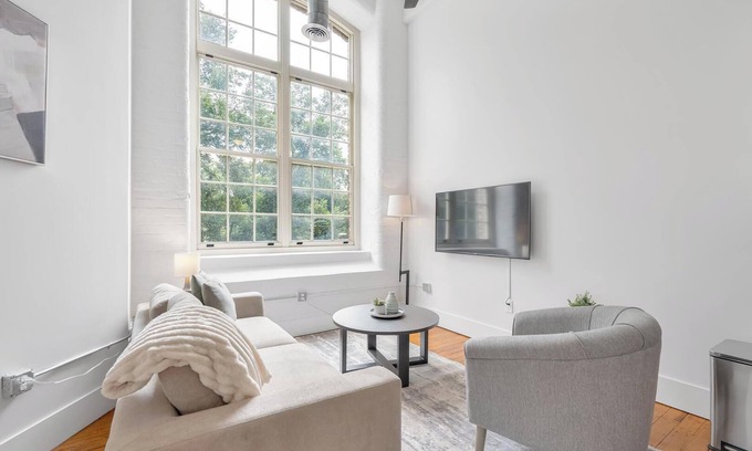 Greenville Apartment | Landing | Incredible 1BD, Yoga Studio, Gym