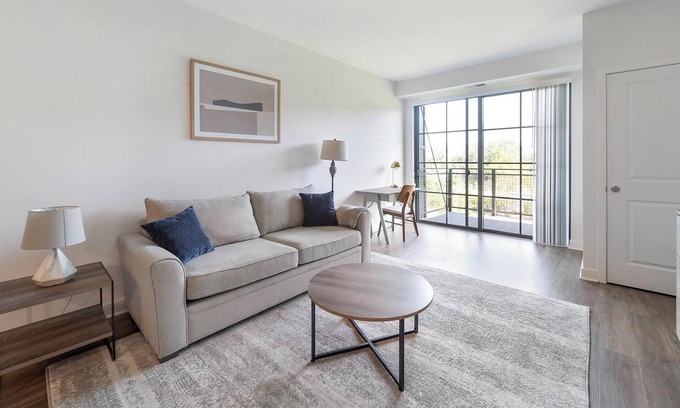 Schaumburg Apartment | Landing | Incredible 1BD, Pool, Gym