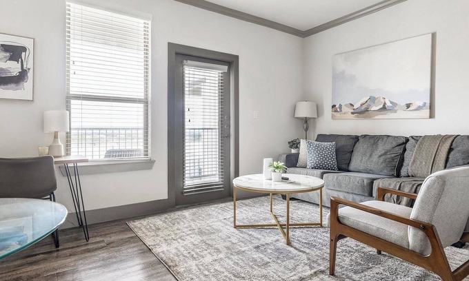 Manor Apartment | Landing | Incredible 1BD, Pool, Courtyard