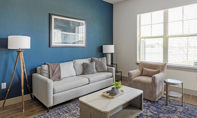 Denton Apartment | Landing | Spectacular 1BD, Gym, Clubhouse