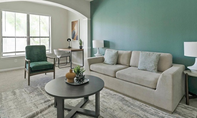 Briarforest Apartment | Landing | Spectacular 1BD, Gym, Pool