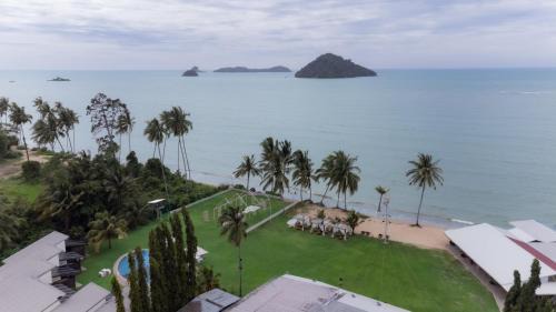 Kinarut Resort | Langkah Syabas Beach Resort
