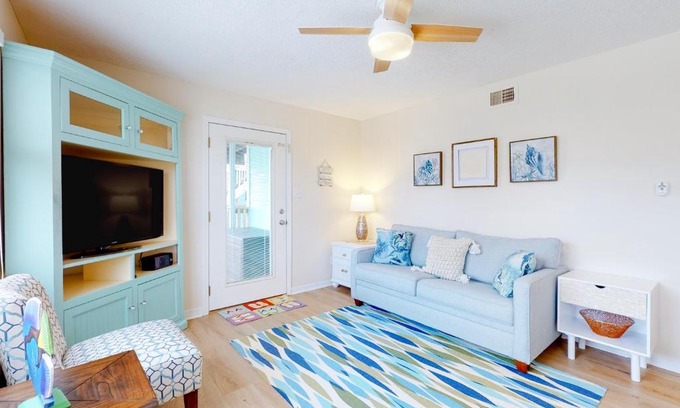 Gulf Shores Apartment | Lani Kai 130