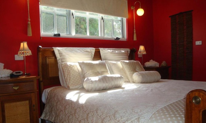 Dunsborough Cabin | Lanterns Retreats