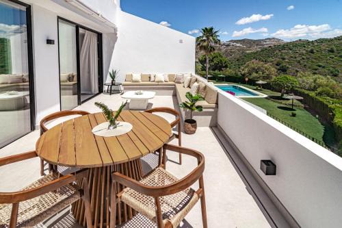 Benahavis Apartment | LAQ75 - Beautiful apartment with stunning view