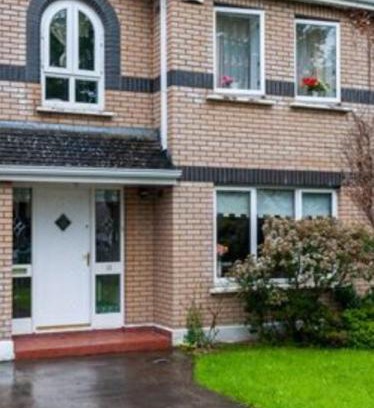 Ongar House | Lara house