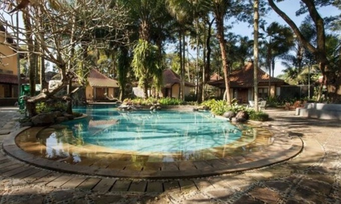 Salatiga Hotel | Laras Asri Resort and SPA