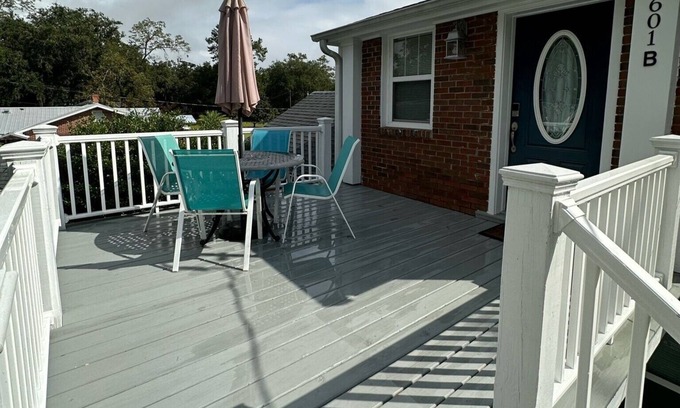 St. Marys Apartment | Large 1 Bedroom 1 Bath apartment with full kitchen, living room and work space