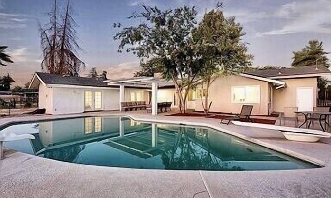 Clovis Other | Large 2 Master Bedrooms total 4 bedroom 3 bath, family friendly house with AC