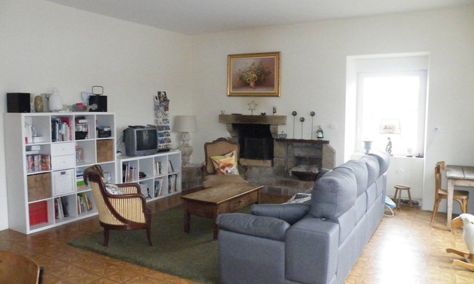 Lohuec House | Large 200 M2 gîte, warm, family-friendly and convivial
