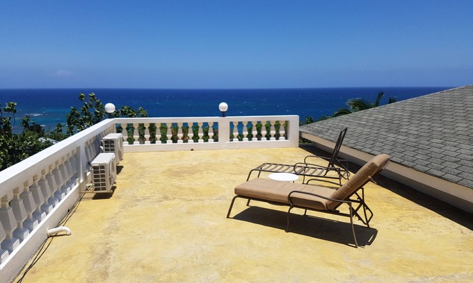 Hopewell Apartment | Large 3 bed apt nr Montego Bay, fabulous views from sea facing roof terrace.