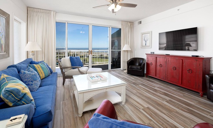 Saint Simons Island Condo | Large and Luxurious Oceanfront Condominium! Enjoy Ocean Views, Beach Access and Pool