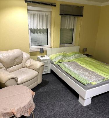 Queis Apartment | Large apartment for 3-11 guests in the Halle Leipzig Area