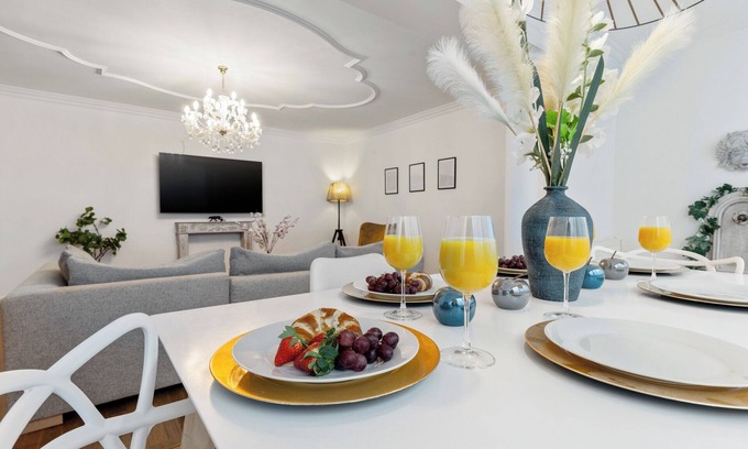 Baden Apartment | Large apartment in a prime location