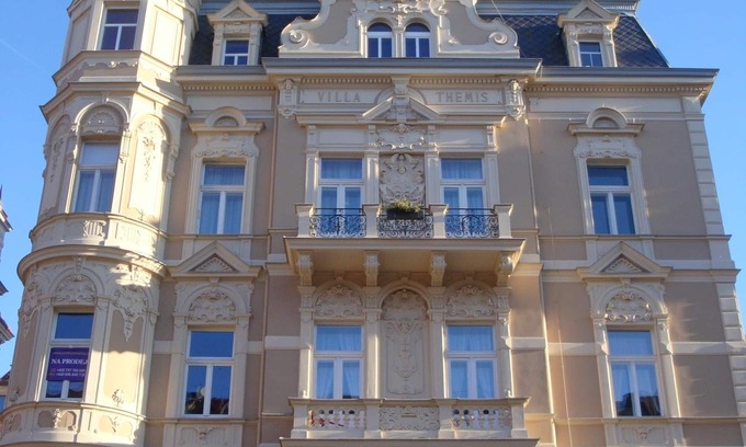 Karlovy Vary Apartment | Large Apartment In The Art Nouveau Style. Enjoy The Atmosphere Of 19th Century