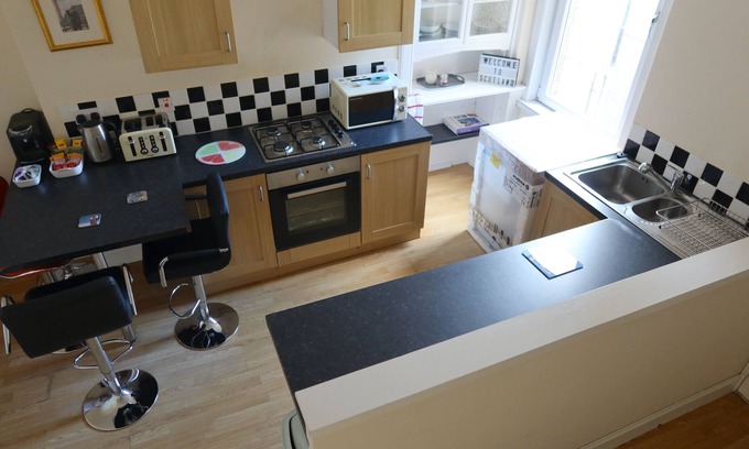 Levenmouth House | Large Apartment near the Beach & World Class Golf