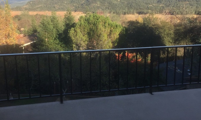Oroville East House | Large Bedroom in House at Beautiful Lake Oroville