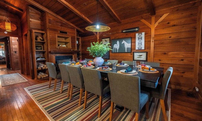 Monteagle Cabin | Large cabin on a quiet .5 acres! Game room, hot tub, sauna, fire pit, etc.