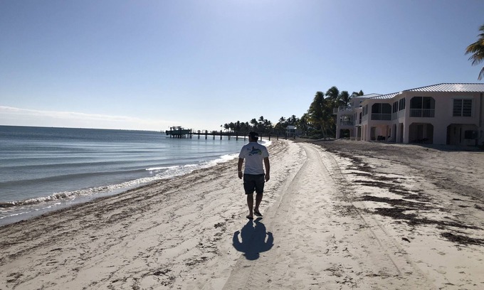Marathon House | Large Coco Plum Beach Marathon Townhome-remodeled , bikes, kayaks, +