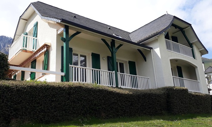 Laruns House | Large, comfortable house with exceptional mountain views